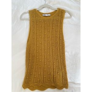 NWOT Zara Mustard Yellow Woven Top - Small